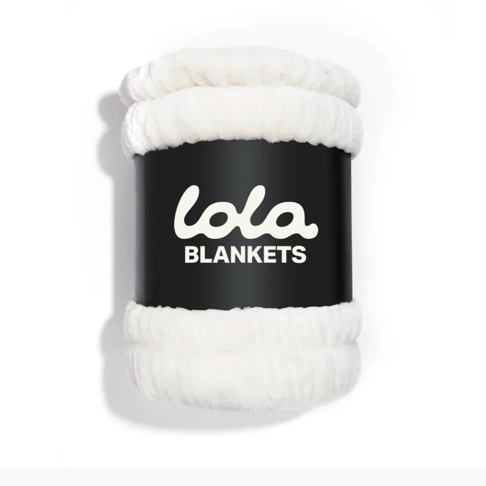 Lola blanket creamy cloud Baby size
